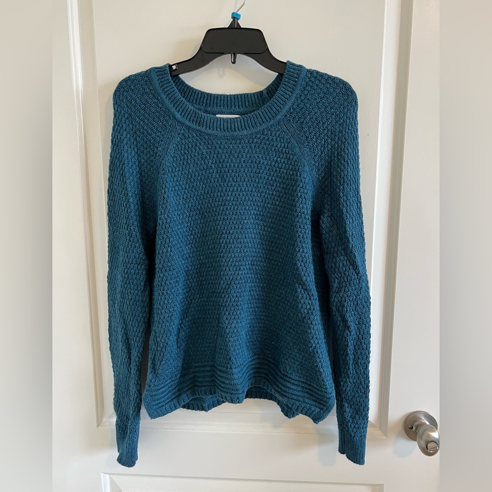 Old Navy Sweater